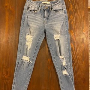 KanCan Distressed Jeans